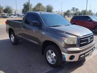 2010 Toyota Tundra in Al Ain used car