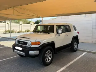 2022 Toyota FJ Cruiser in Al Ain used car