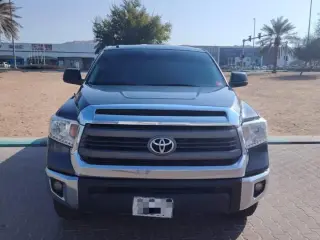 2014 Toyota Tundra in Al Ain used car
