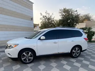 2014 Nissan Pathfinder in Al Ain used car