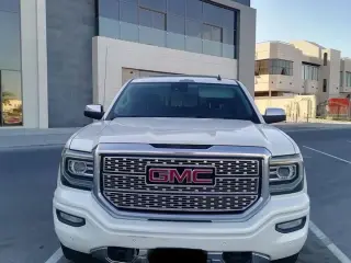 2017 GMC Sierra in Al Ain used car