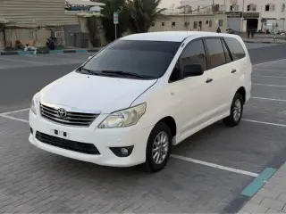 2014 Toyota Innova in Al Ain used car
