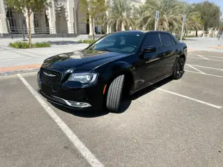 2019 Chrysler 300 in Al Ain used car