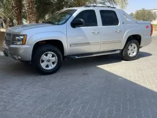 2013 Chevrolet Avalanche in Al Ain used car