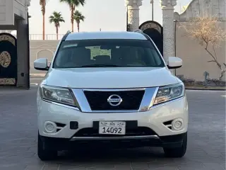 2013 Nissan Pathfinder in Al Ain used car