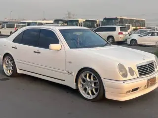 1996 Mercedes-Benz E-Class in Al Ain used car