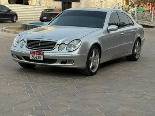 2004 Mercedes-Benz E-Class in Al Ain used car