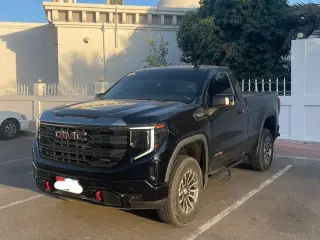 2022 GMC Sierra in Al Ain used car