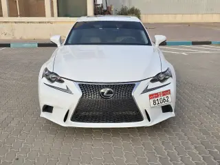2015 Lexus IS in Al Ain used car