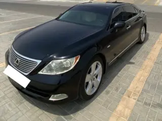 2009 Lexus LS 460 in Al Ain used car