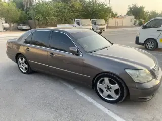 2004 Lexus LS 430 in Al Ain used car