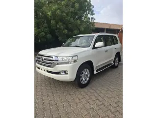 2017 Toyota Land Cruiser in Al Ain used car