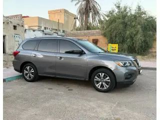 2017 Nissan Pathfinder in Al Ain used car