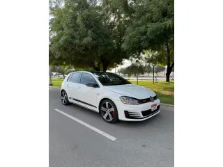 2017 Volkswagen Golf in Al Ain used car